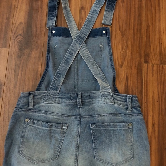 Wallflower distressed jean bib overalls size L - Picture 9 of 11